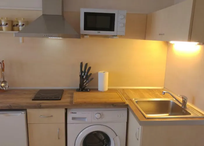 Only Adults- Rai Hotell